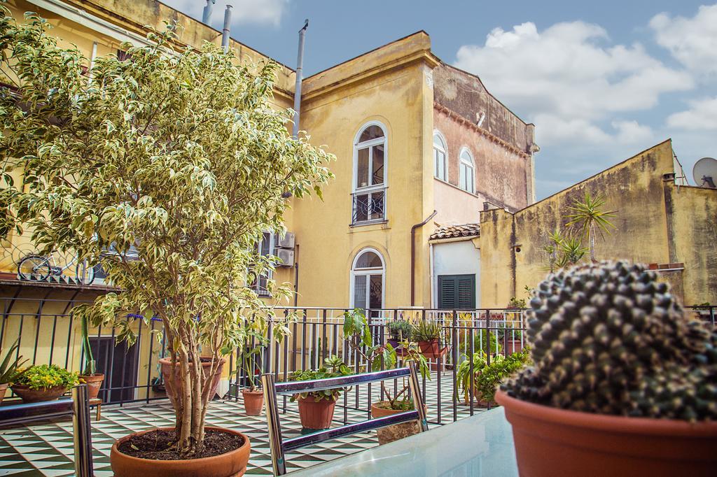 Palazzo Trinacria Palermo Exterior foto